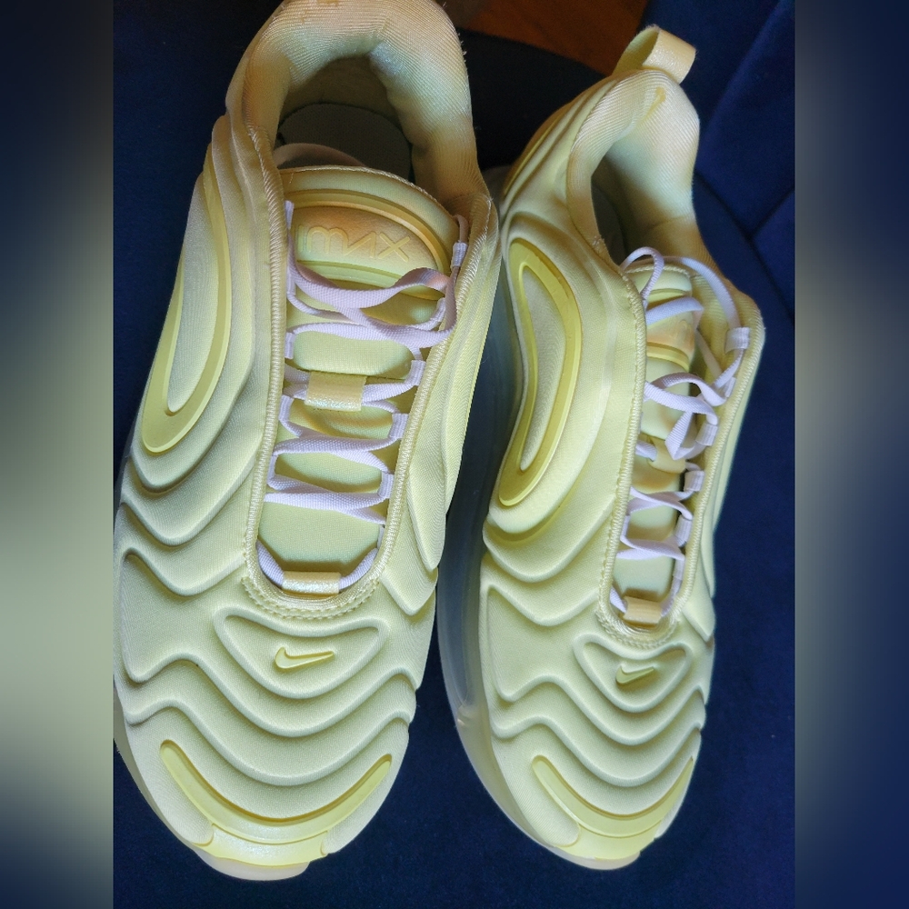Nike Air Max 720 SE Luminous Green - Picture 5 of 6